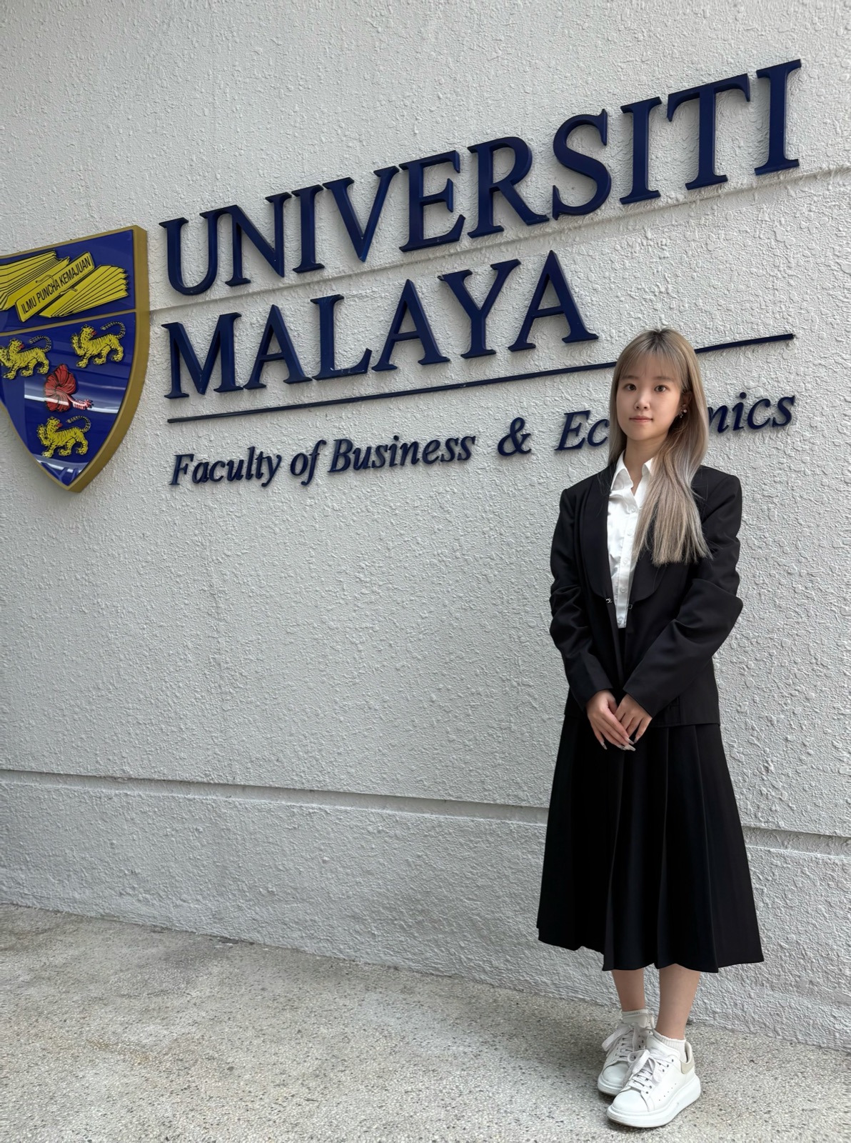 Sienna Zeng at Universiti Malaya Faculty of Business and Economics